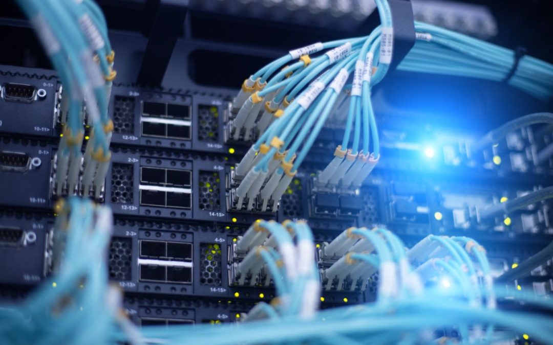 How Do Fiber Optic Cables Work?